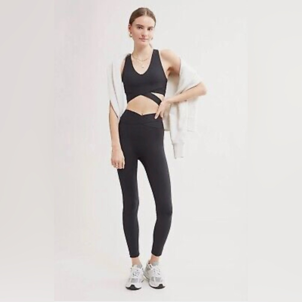 Bandier CORSO CROSSOVER LEGGING